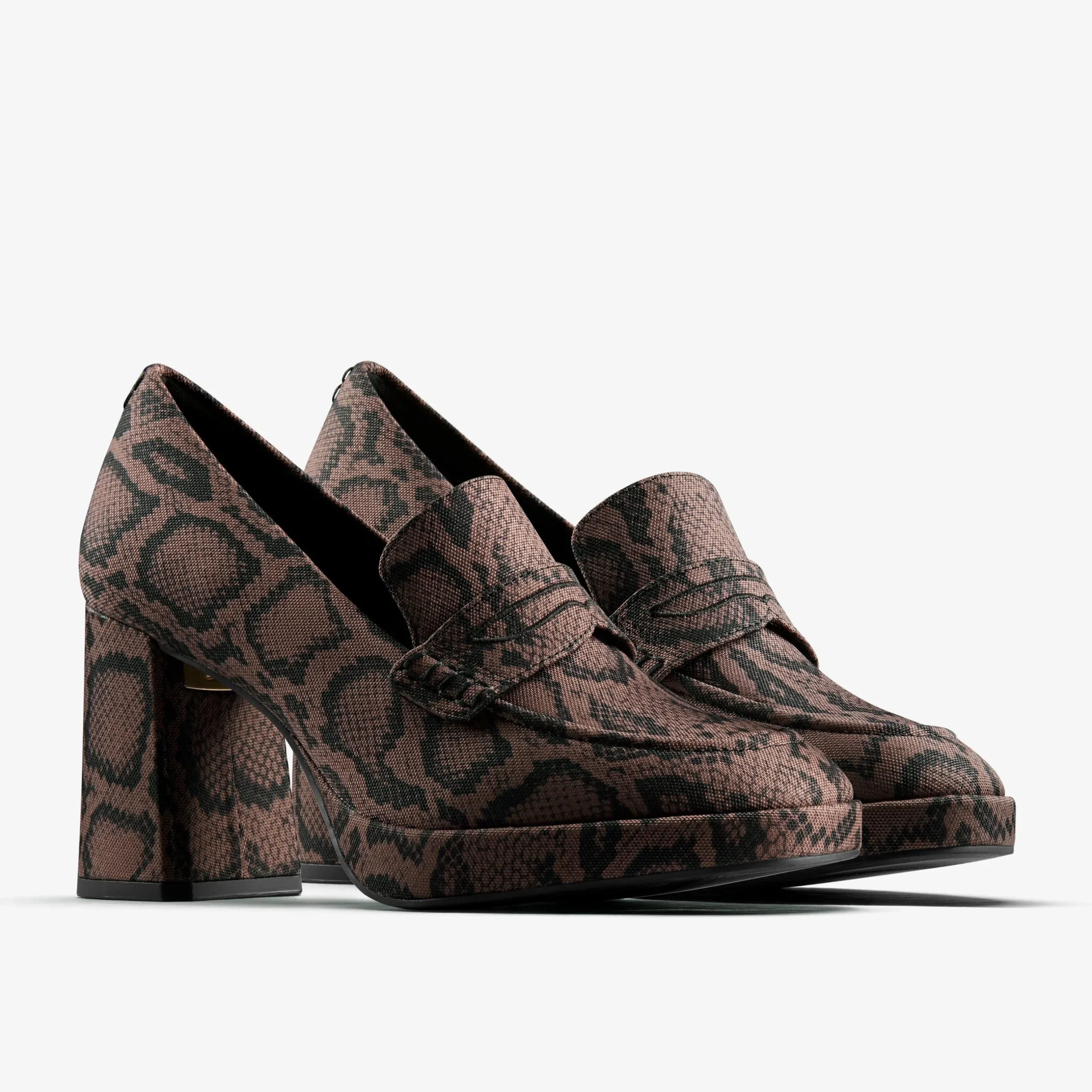Martine Rose Womens Loafer 2|Clarks Outlet