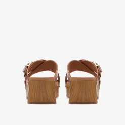 Sivanne Walk|Clarks Hot
