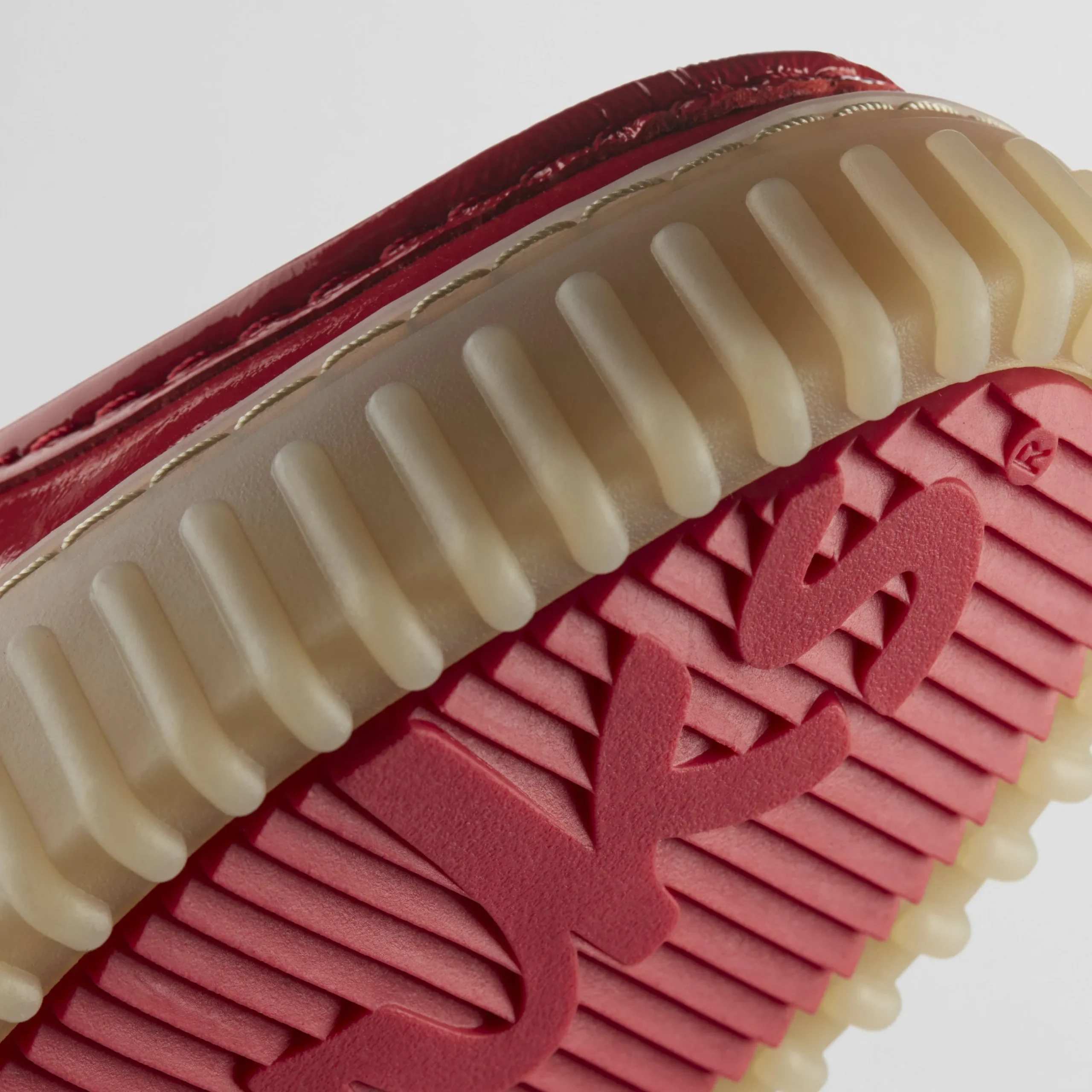 Torhill Bee|Clarks Best