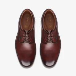 Un Hugh Lace|Clarks New
